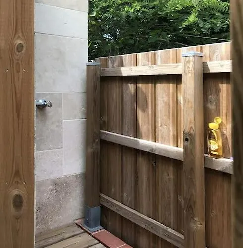 Maison Contemporaine En Bois Avec Piscine Holiday home Montcuq